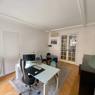 Bureau privé 19 m² 4 postes Coworking Rue Abel Paris 75012 - photo 2